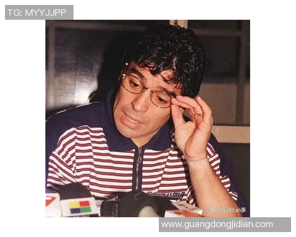 足球场上的幽默天才谁是最搞笑的足球明星揭秘